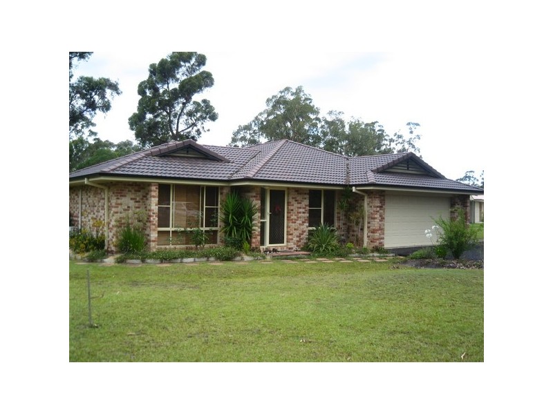 6 Brolga Drive, Gulmarrad NSW 2463
