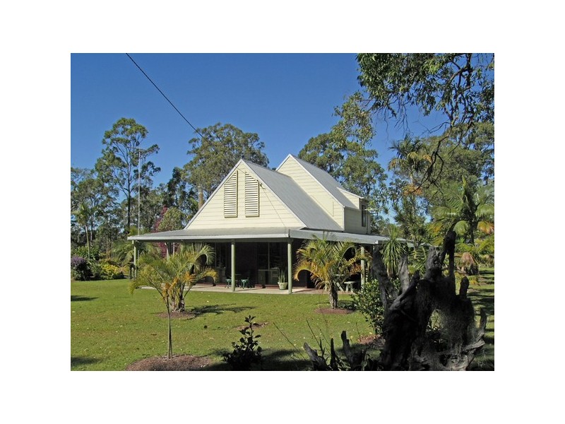 208 Gardners Road, Maclean NSW 2463