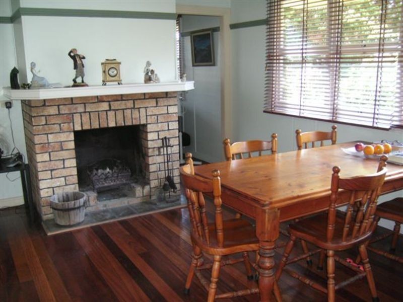 11 Roderick Street, Maclean NSW 2463