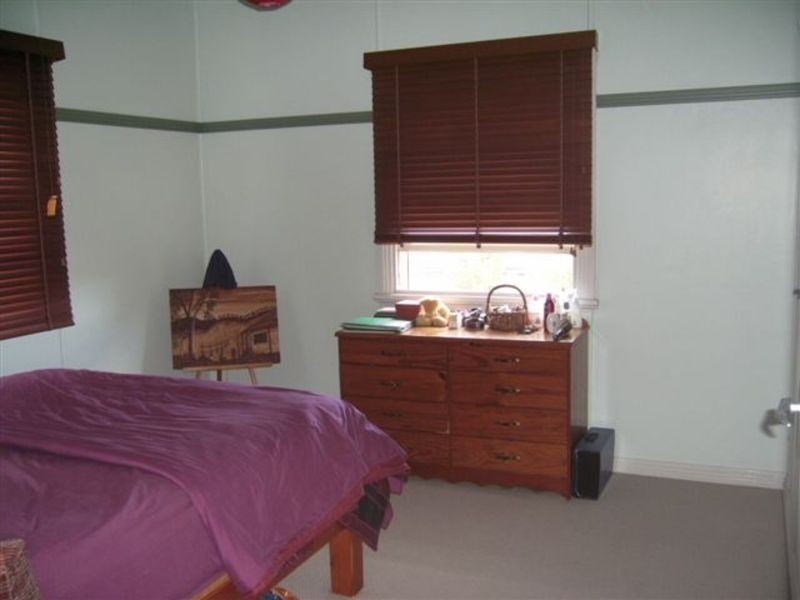 11 Roderick Street, Maclean NSW 2463