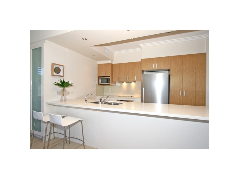 8 Bent Street, Yamba NSW 2464