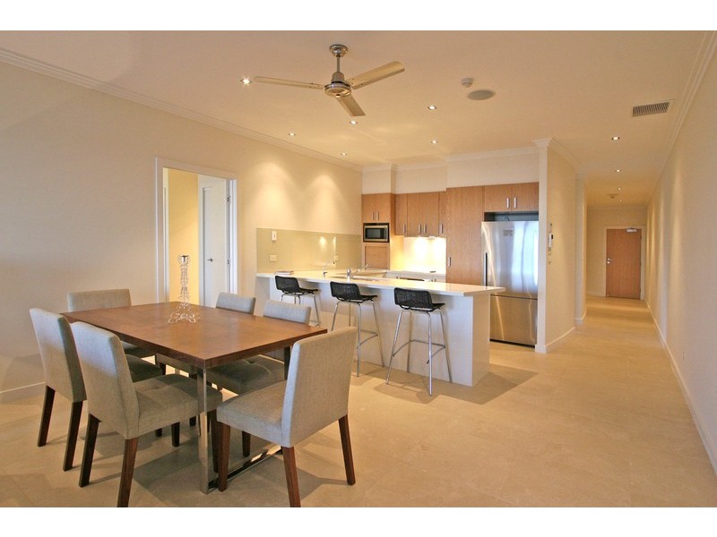 4/8 Bent Street, Yamba NSW 2464