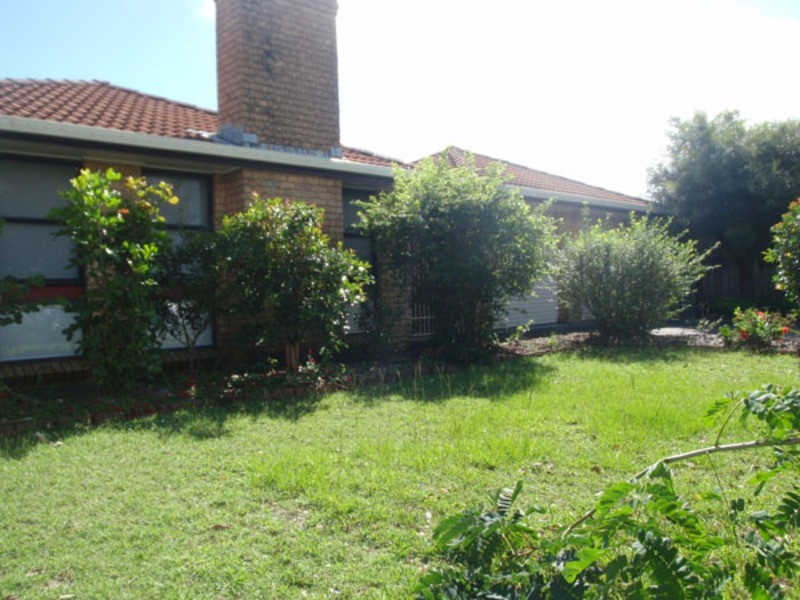 17 Hakea Avenue, Yamba NSW 2464