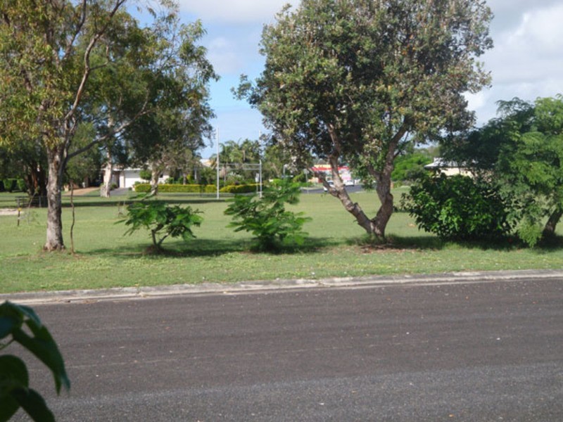 17 Hakea Avenue, Yamba NSW 2464