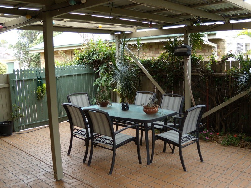 6 Blue Water Court, Yamba NSW 2464