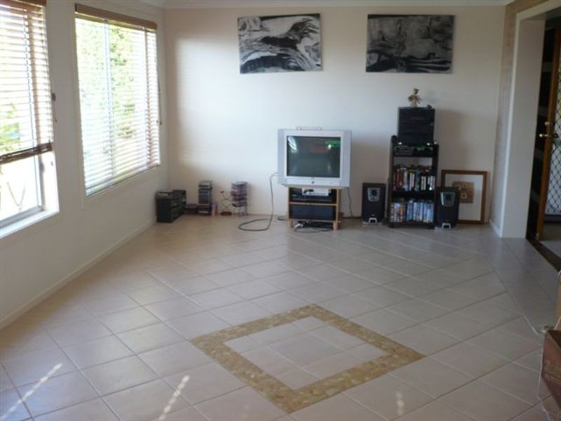 24 Clarence Street, Maclean NSW 2463