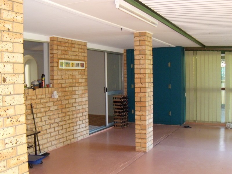 2 Roseland Avenue, Yamba NSW 2464
