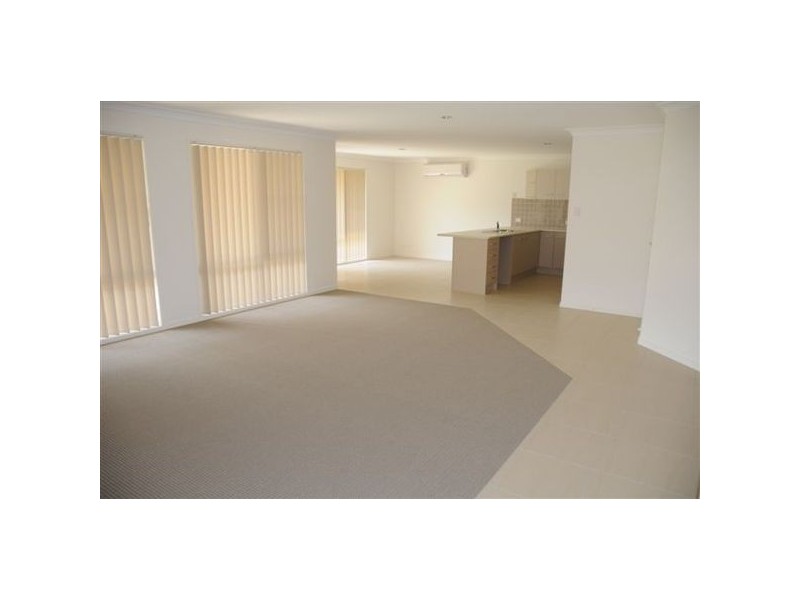 15 Edinburgh Drive, Townsend NSW 2463