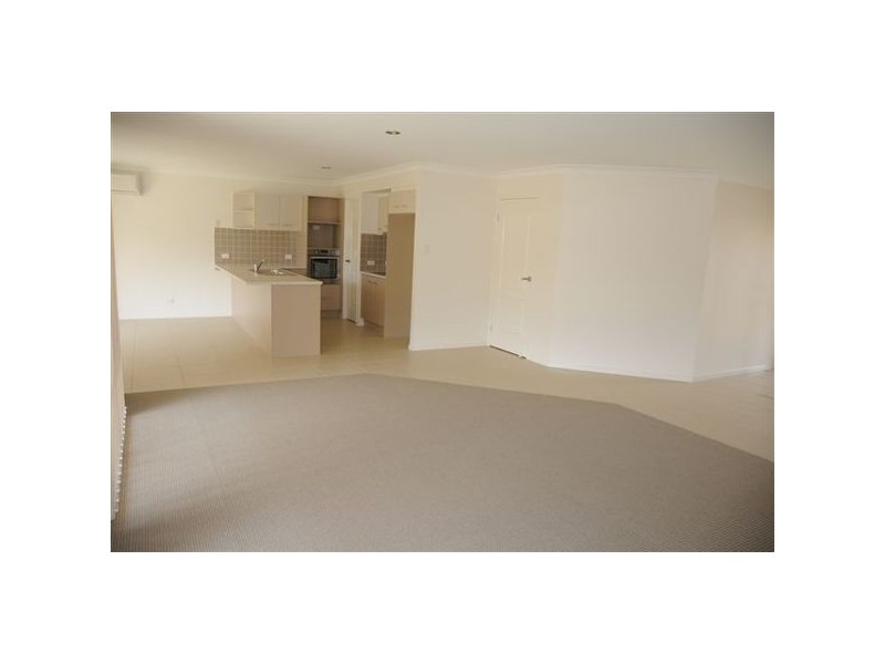 15 Edinburgh Drive, Townsend NSW 2463