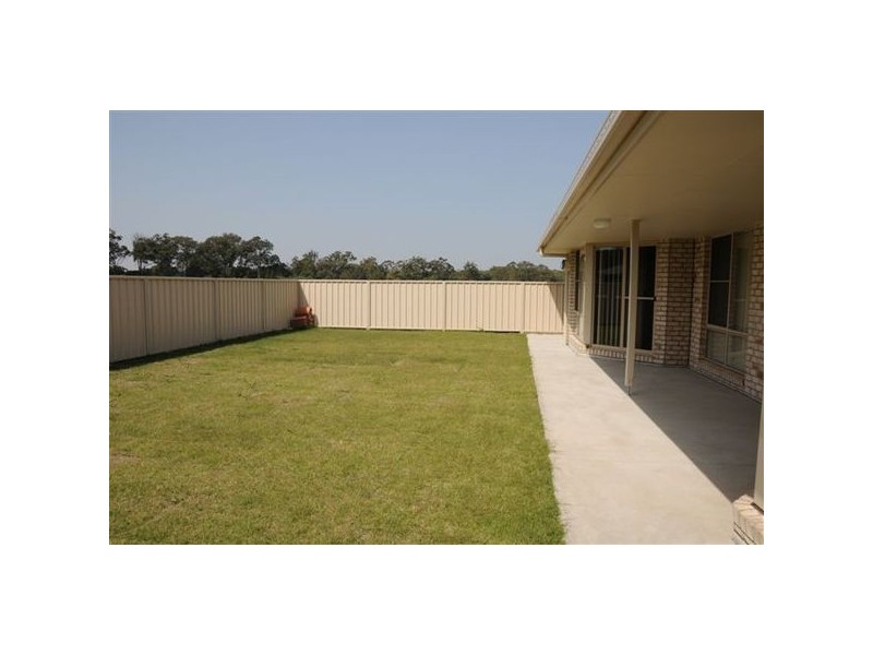 15 Edinburgh Drive, Townsend NSW 2463