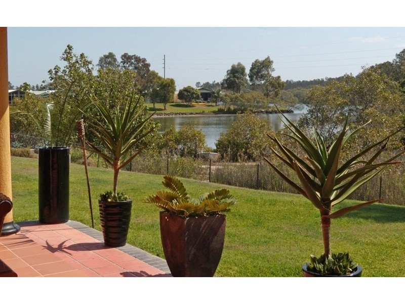 29 Bayview Drive, Yamba NSW 2464