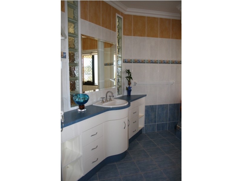 29 Bayview Drive, Yamba NSW 2464