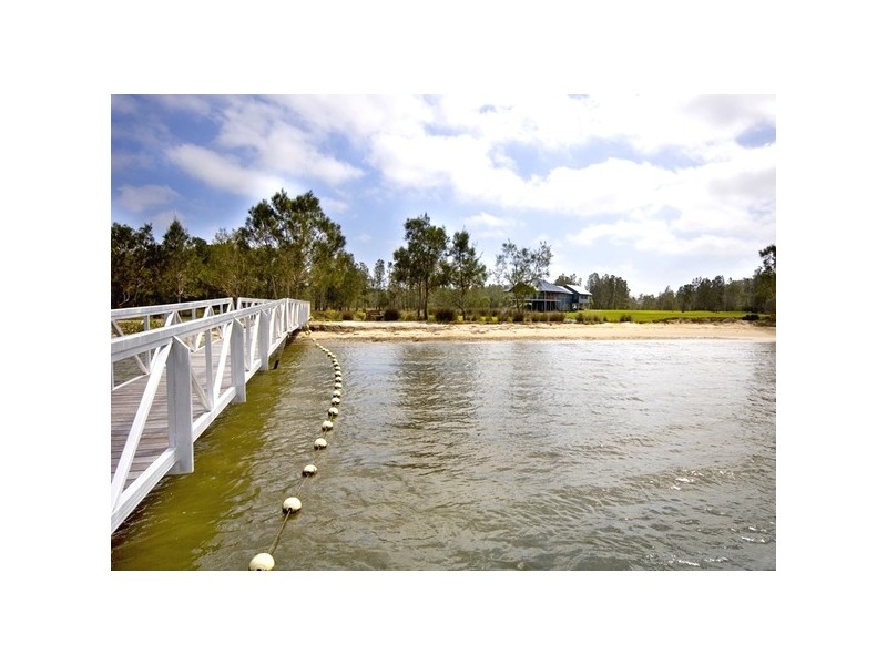 251 Micalo Road, Micalo Island NSW 2464