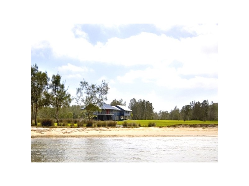 251 Micalo Road, Micalo Island NSW 2464