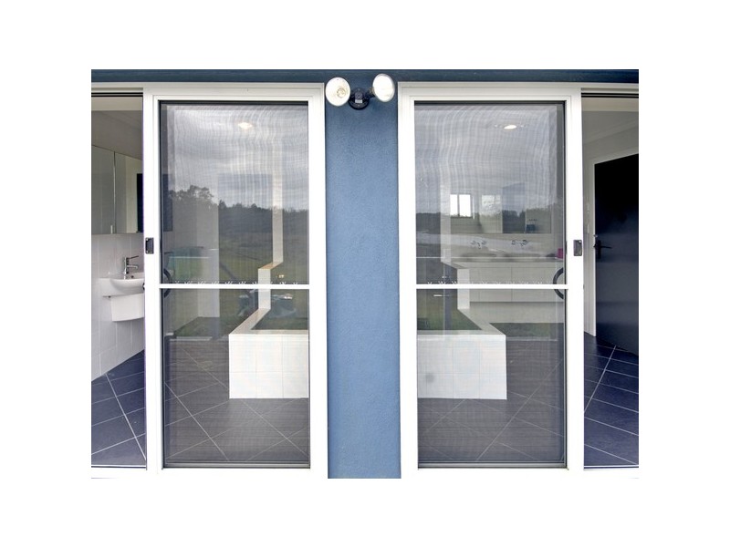 251 Micalo Road, Micalo Island NSW 2464