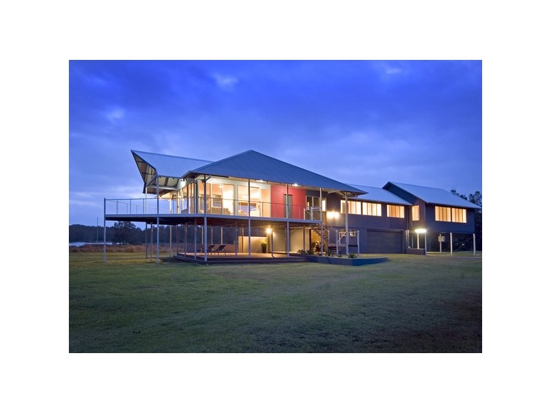 251 Micalo Road, Micalo Island NSW 2464
