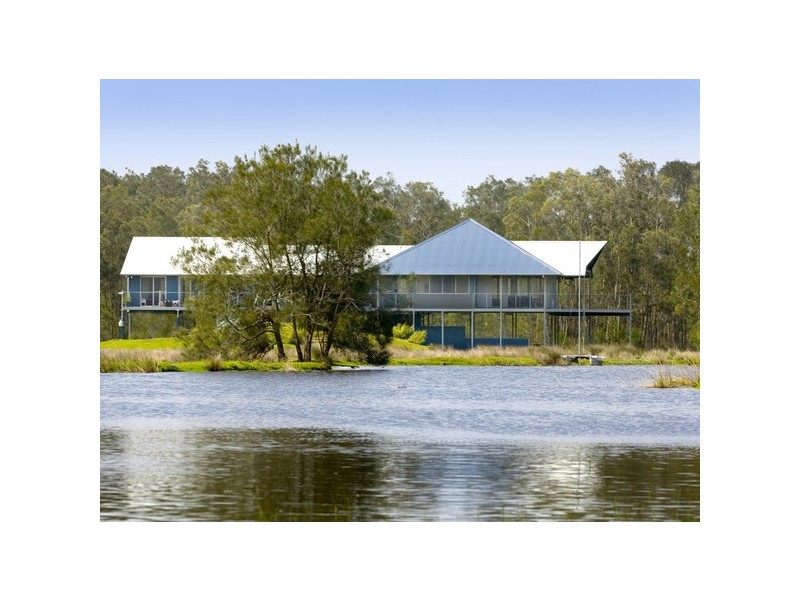 251 Micalo Road, Micalo Island NSW 2464