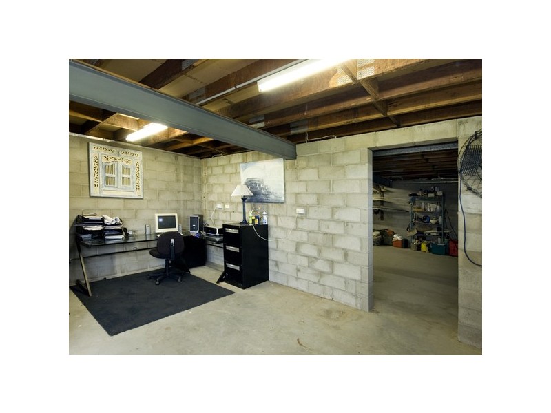251 Micalo Road, Micalo Island NSW 2464