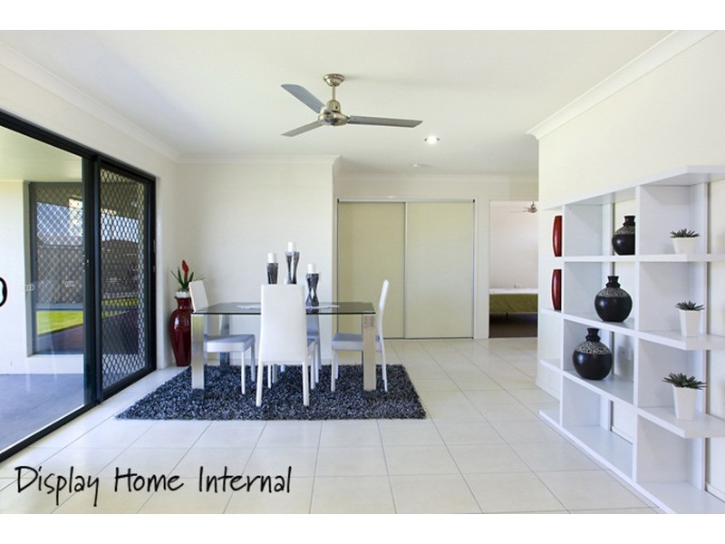 8/4 Somerset Place, Yamba NSW 2464