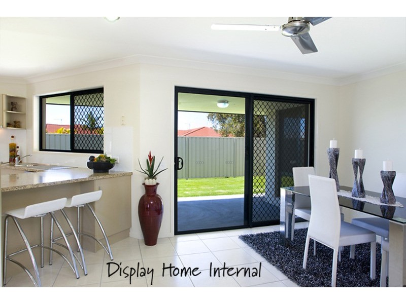 8/4 Somerset Place, Yamba NSW 2464