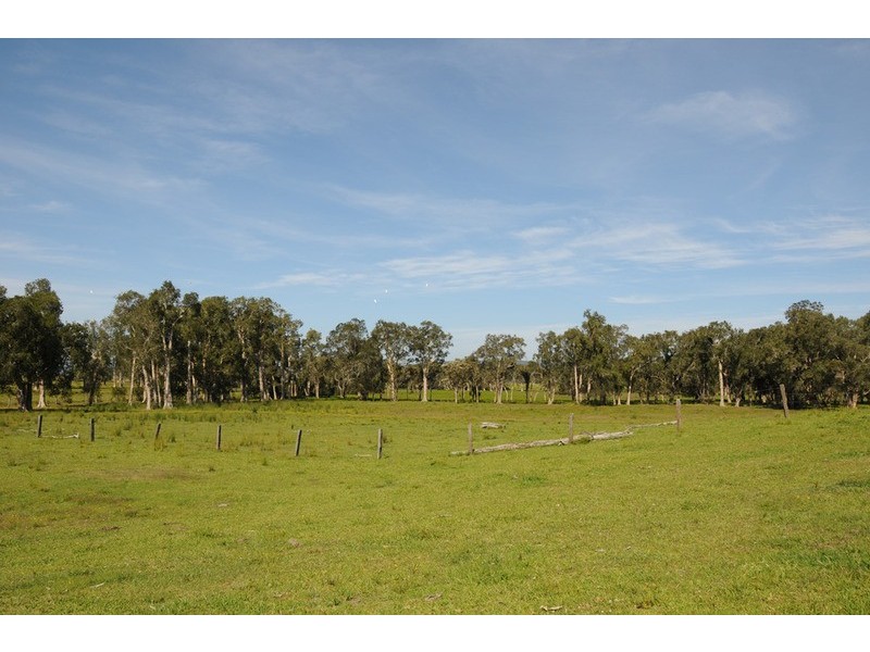 3 Vivian Street, Lawrence NSW 2460