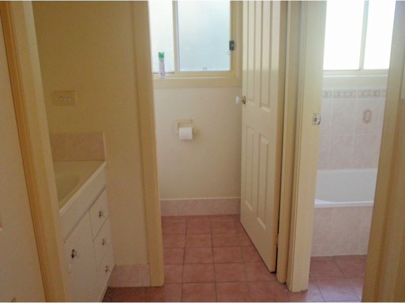 24 Roderick Street, Maclean NSW 2463