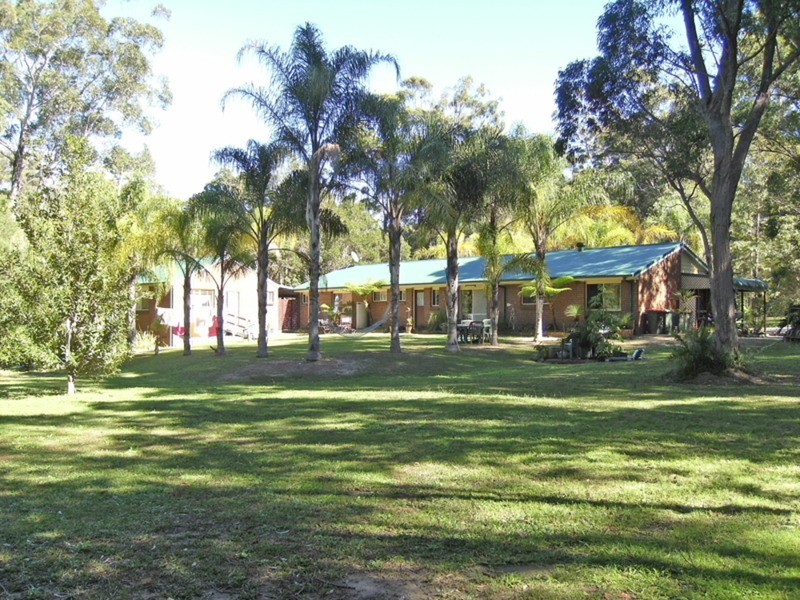 15 Emu Drive, Woombah NSW 2469