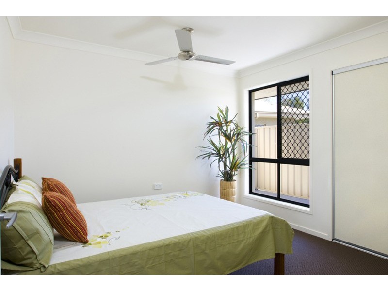 23/4 Somerset Place, Yamba NSW 2464