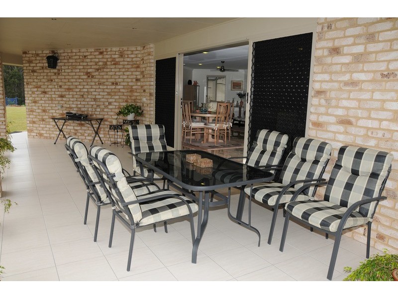 35 Silky Oak Close, Lawrence NSW 2460