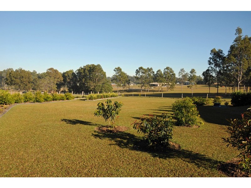 35 Silky Oak Close, Lawrence NSW 2460