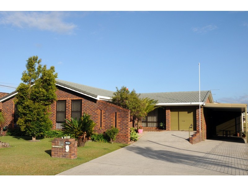 9 Iona Close, Maclean NSW 2463