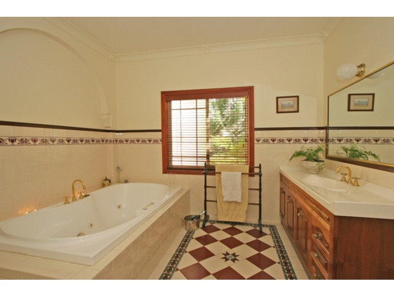 1 Wood Street, Wooloweyah NSW 2464