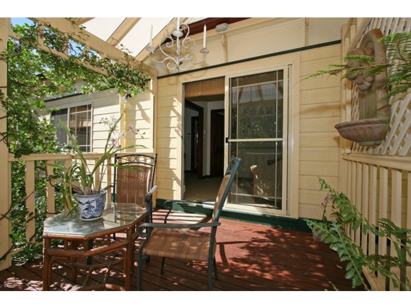 1 Wood Street, Wooloweyah NSW 2464