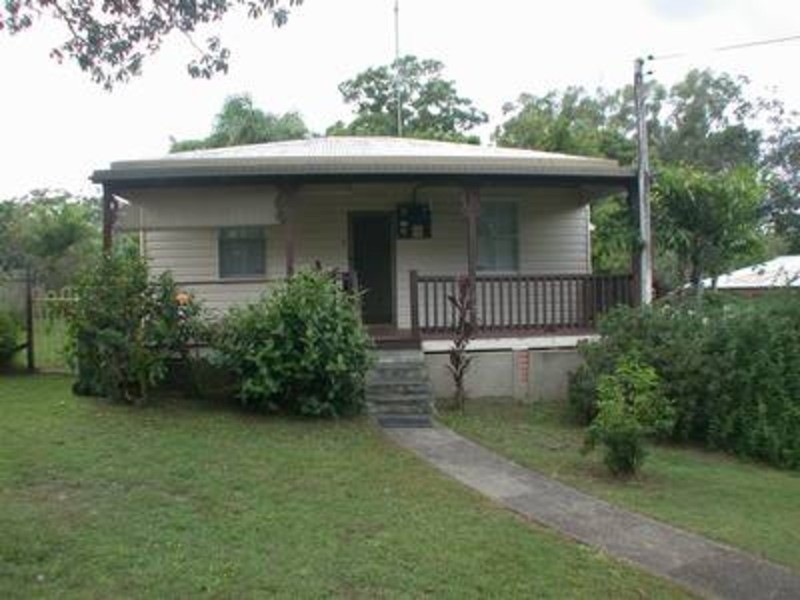 37 Harwood Street, Maclean NSW 2463