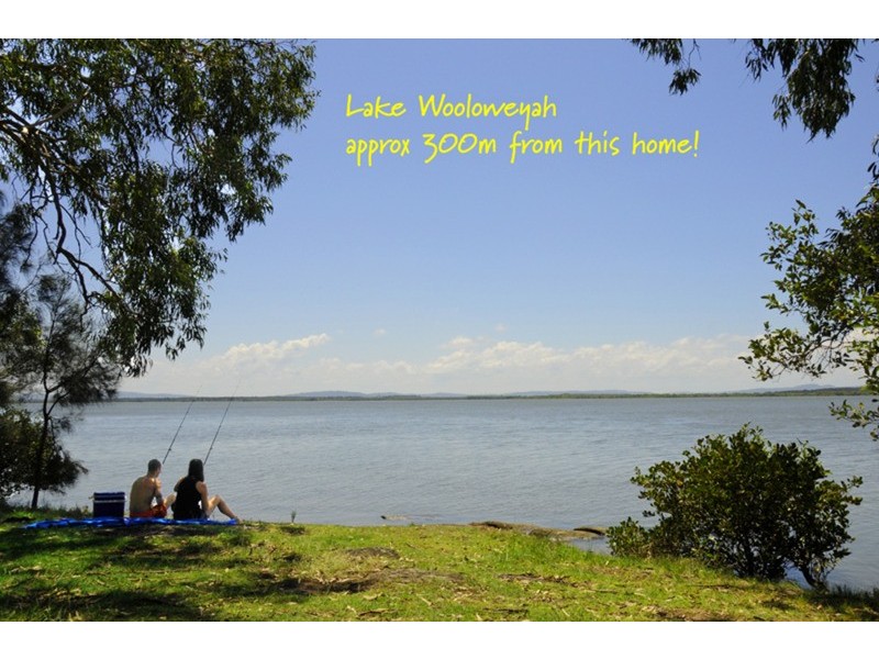 18 Young Street, Wooloweyah NSW 2464