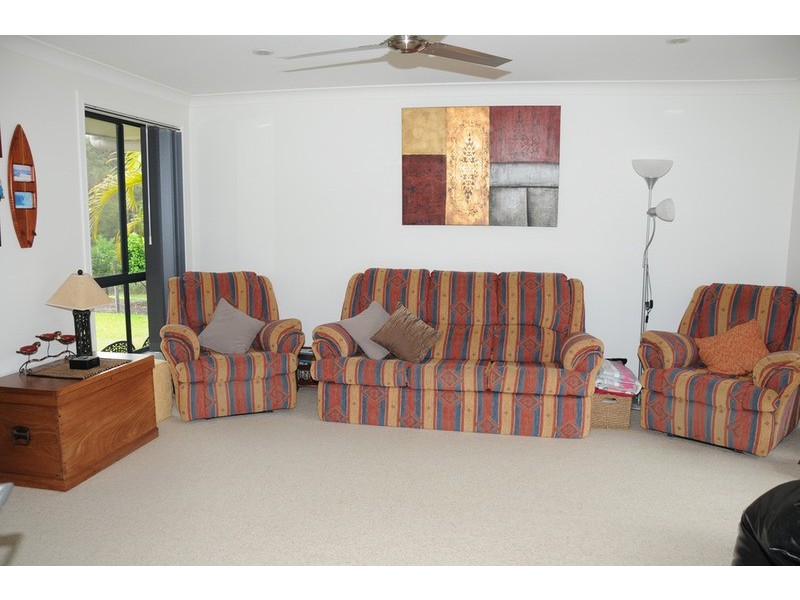 6 Sundew Close, Gulmarrad NSW 2463