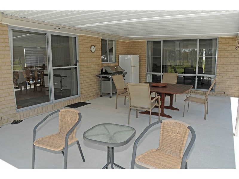 27 Major Mitchell Drive, Gulmarrad NSW 2463