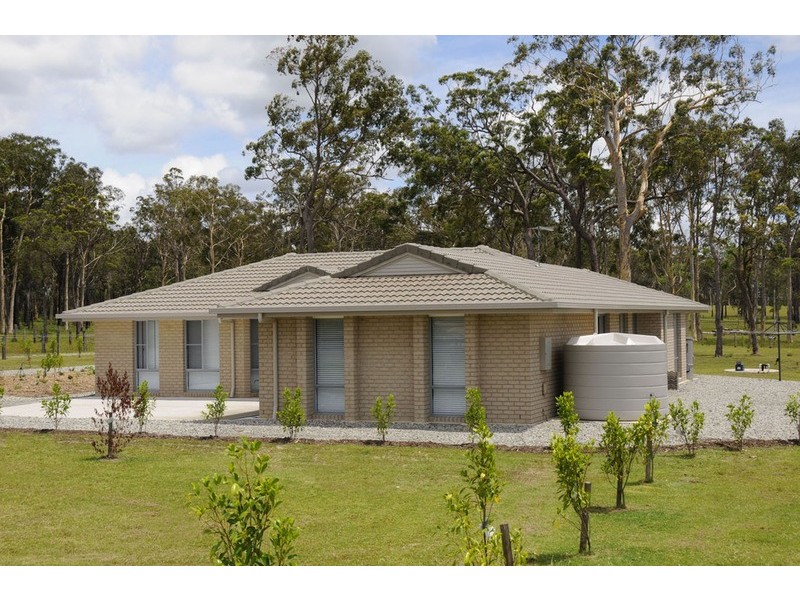 27 Major Mitchell Drive, Gulmarrad NSW 2463