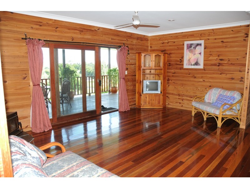 8-10 Mantons Lane, Lawrence NSW 2460