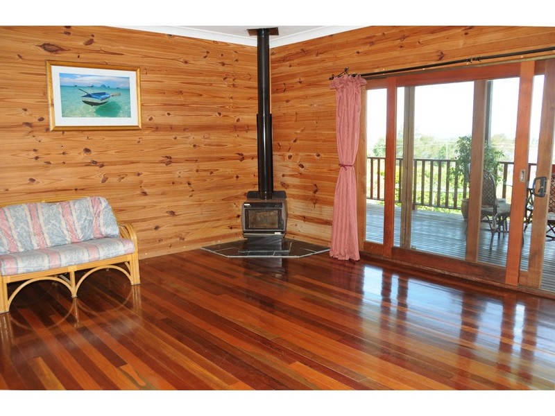 8-10 Mantons Lane, Lawrence NSW 2460