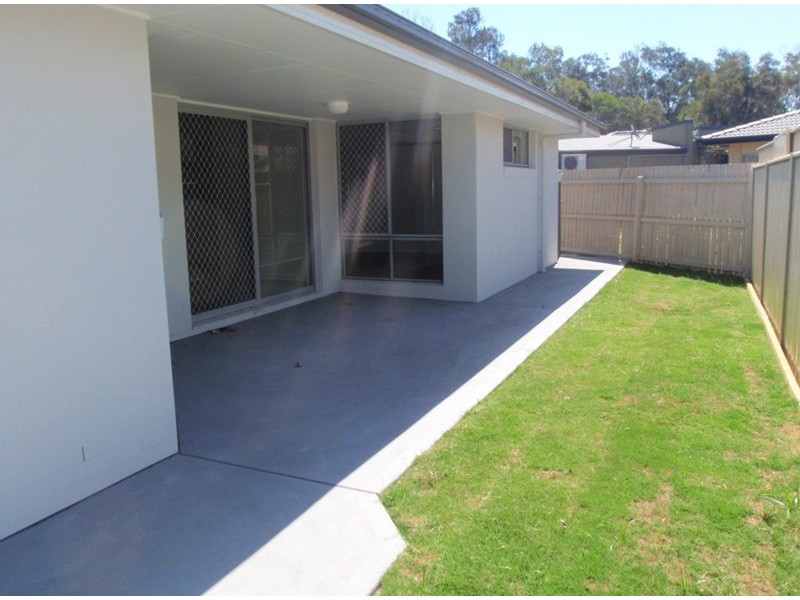 22/4 Somerset  Place, Yamba NSW 2464