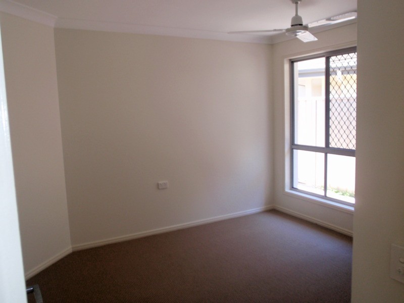 22/4 Somerset  Place, Yamba NSW 2464