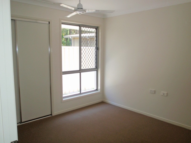 22/4 Somerset  Place, Yamba NSW 2464