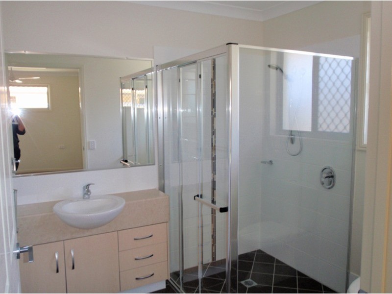 22/4 Somerset  Place, Yamba NSW 2464