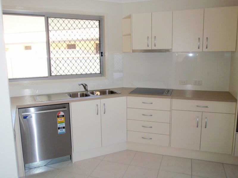 22/4 Somerset  Place, Yamba NSW 2464