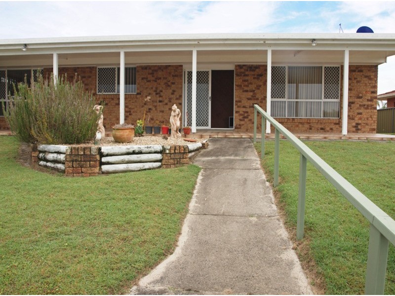 12 Acacia  Circuit, Yamba NSW 2464