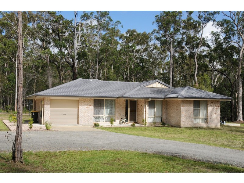 16  Robin Place, Gulmarrad NSW 2463