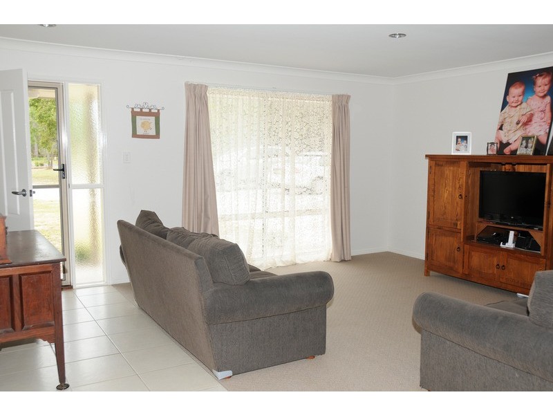 16  Robin Place, Gulmarrad NSW 2463