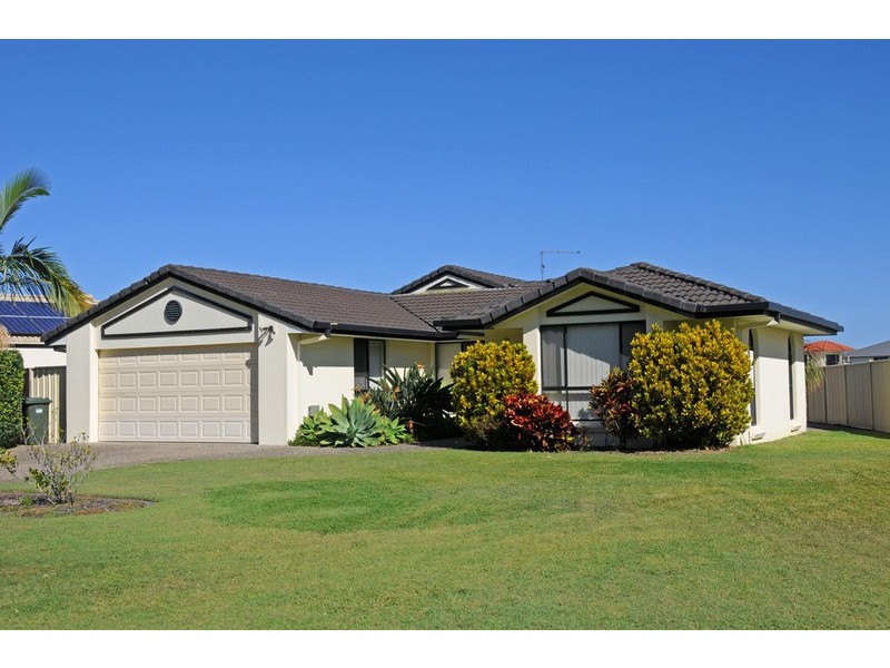 51 Witonga  Drive, Yamba NSW 2464