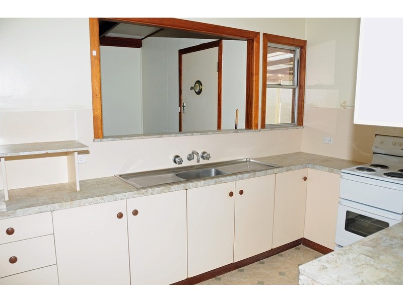 16 Honeysuckle Street, Brooms Head NSW 2463